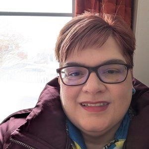 Meet your Posher, Julie